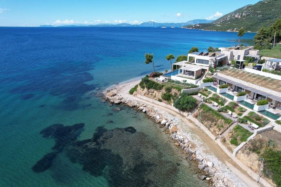 Γιατί οι Ευρωπαίοι ψηφίζουν εξοχικά στην Ελλάδα: Ανοδος πωλήσεων (και) φέτος