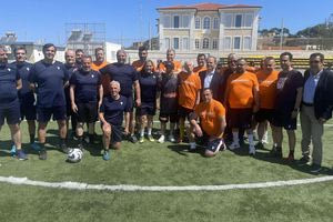 94χρονος ρεθυμνιώτης έπαιξε αγώνα με τον Αρναούτογλου και τους δημοτικούς συμβούλους