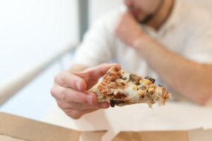 Αιμορροΐδες και ποια είναι η σχέση τους με τη διατροφή