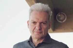 Ο Δήμαρχος Ηρακλείου αποχαιρετά την Λιάνα Σταρίδα