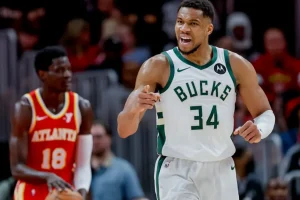 Σπερς και Ρόκετς υποψήφιοι «μνηστήρες» για τον Αντετοκούνμπο, σύμφωνα με το ESPN