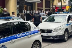 Θεσσαλονίκη: Προσαγωγές έξω από σούπερ μάρκετ μετά από διαμαρτυρία για την ακρίβεια