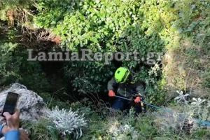 Στυλίδα: Γλίστρησαν και έπεσαν σε γκρεμό, προσπαθώντας να αλλάξουν λάστιχο σε μηχάνημα