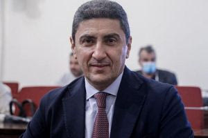 Εξώδικο κατέθεσε ο Λευτέρης Αυγενάκης στον Στέφανο Κασσελάκη