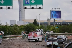 Το Ισραήλ απειλεί με «επτά φορές πιο ισχυρά» αντίποινα μετά το πλήγμα πυραύλου στο αεροδρόμιο Μπεν Γκουριόν