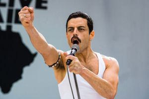 Φρέντι Μέρκιουρι: Η άγνωστη κόρη του θρυλικού τραγουδιστή είναι 48 ετών και ζει στην Ευρώπη