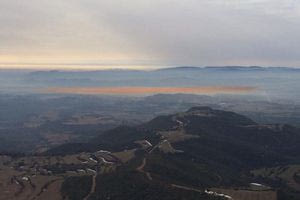 Tοξικό νέφος έκλεισε 160.000 Ισπανούς στα σπίτια τους