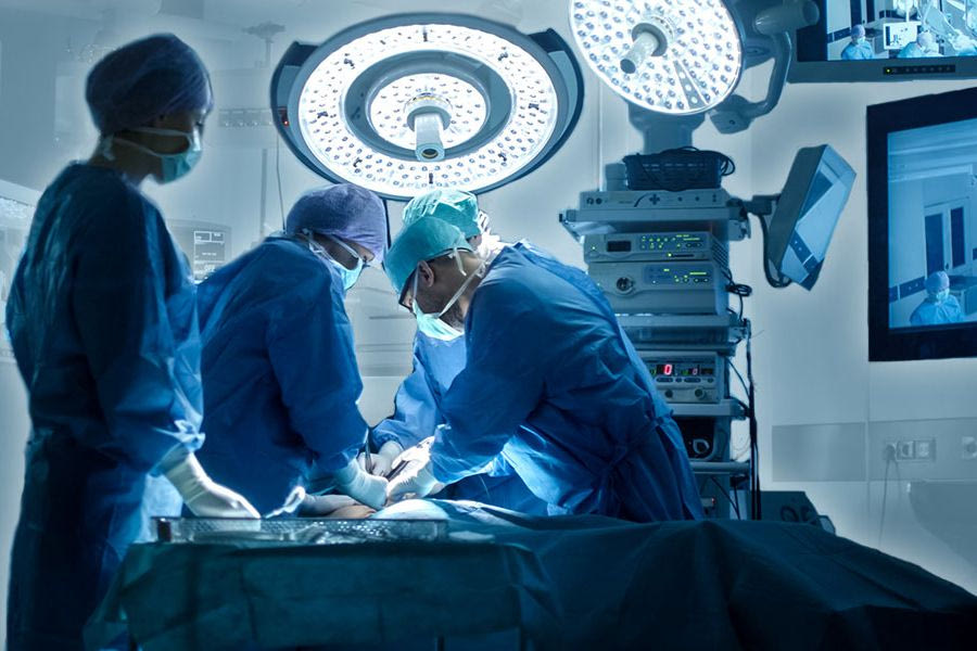Στον «αέρα» τα δωρεάν απογευματινά χειρουργεία – Σταματούν με χιλιάδες ασθενείς στις λίστες