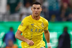 Aνατροπή με Κριστιάνο Ρονάλντο: Παραμένει στην Αλ Νασρ, υπογράφοντας νέο συμβόλαιο