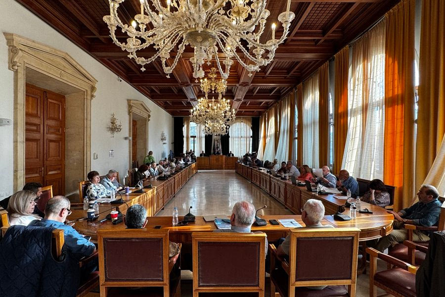 Τι ειπώθηκε στο Δημοτικό Συμβούλιο για την αποκομιδή των απορριμμάτων