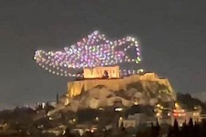 Η Επιτροπή Ολυμπίων και Κληροδοτημάτων τα βρίσκει όλα νόμιμα με το drone show στην Ακρόπολη