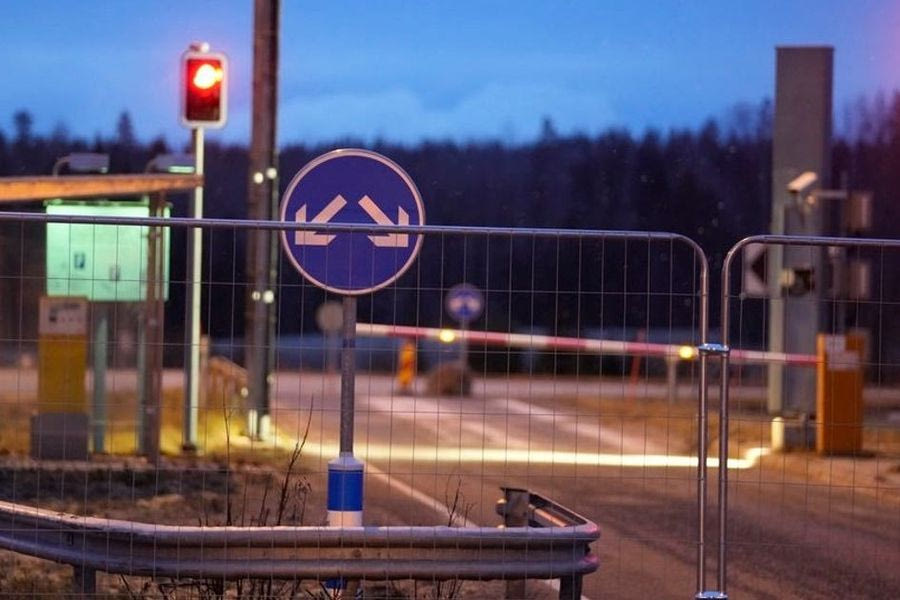 Φινλανδία: Ολοκλήρωσε τα πρώτα 35 χιλιόμετρα φράχτη στα σύνορα με τη Ρωσία