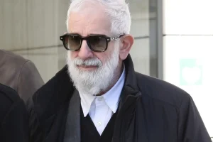 Πέτρος Φιλιππίδης: Απών από τη δίκη – Επιβαρυμένη η υγεία του, αποκάλυψε ο δικηγόρος του