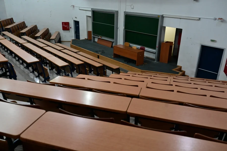 Αιτήσεις για κατ’ εξαίρεση μετεγγραφές φοιτητών από 8 έως 16 Μαΐου