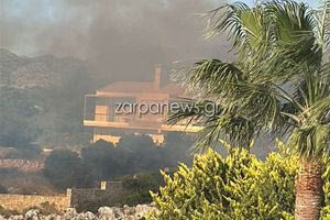 Χανιά: Σε εξέλιξη φωτιά στον Καλαθά – Απειλεί σπίτια