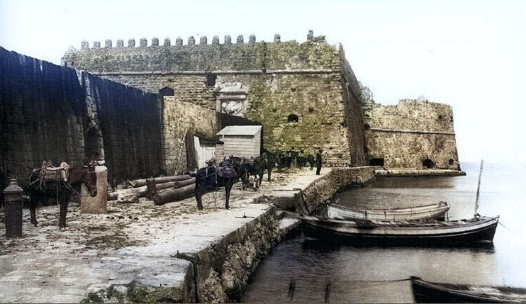 Το φρούριο του Κούλε με γαιδουράκια