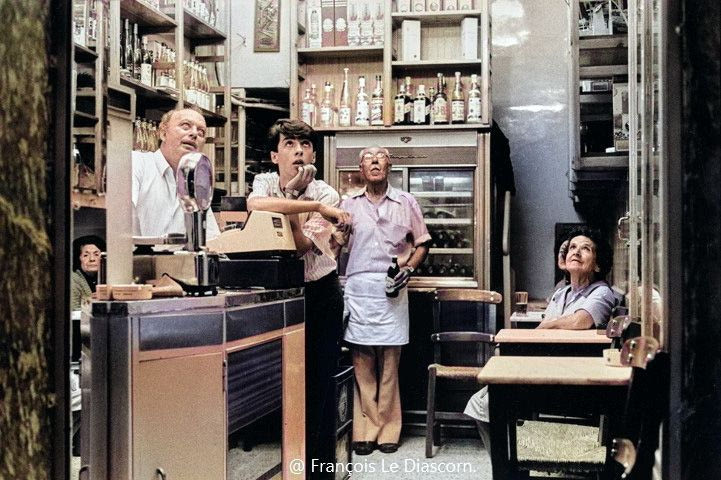 Στιγμιότυπο από καφενείο στο Ηράκλειο το 1988