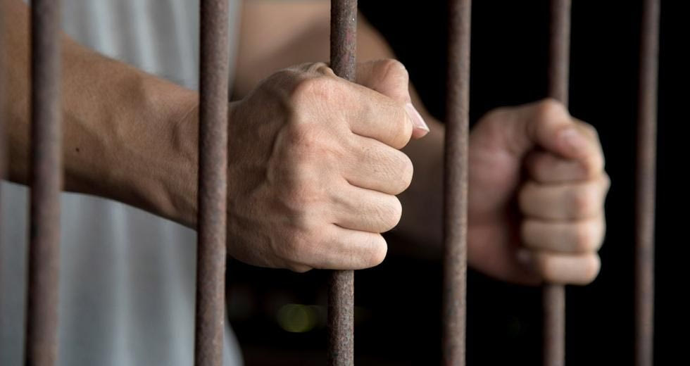 Βρετανός αθωώθηκε αφού πέρασε 38 χρόνια στη φυλακή για έναν φόνο που δεν διέπραξε