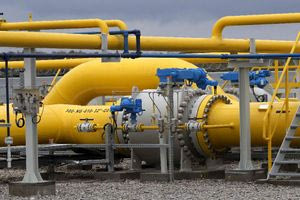 Η Ευρώπη εξετάζει ολικό εμπάργκο στο ρωσικό φυσικό αέριο και πετρέλαιο