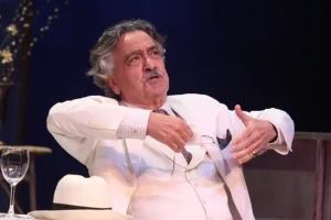 Νίκος Γαλανός: Η σπάνια φωτογραφία του με την Αλίκη Βουγιουκλάκη από το 1972