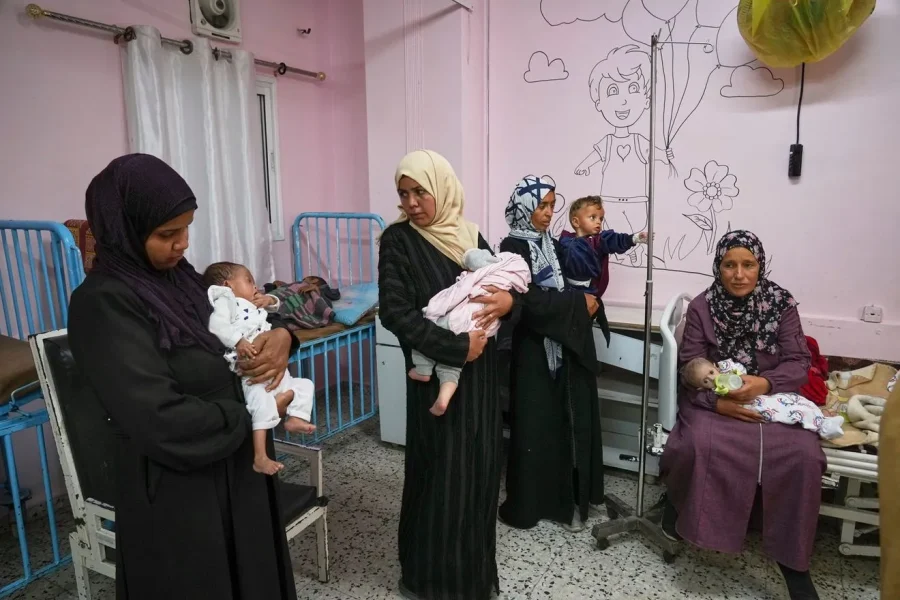 Γάζα: Κινδυνεύουν να πεθάνουν 14.000 μωρά – “Στροφή” 3 χωρών για τις φρικαλεότητες του Ισραήλ