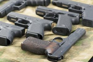 Μεσαρά: Συνελήφθησαν πατέρας και γιος για οπλοκατοχή