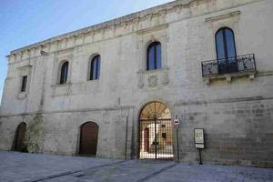 Η πόλη της Ιταλίας που χτίστηκε από Κρητικούς και μιλάνε ελληνικά