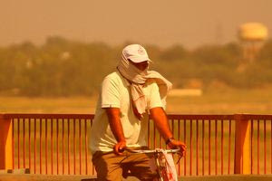 Σάκης Αρναούτογλου: Καμίνι η Κρήτη, προσοχή για θερμική καταπόνηση