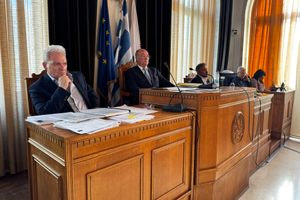 Ο Αλέξης Καλοκαιρινός για την τοιχογραφία της Κνωσού