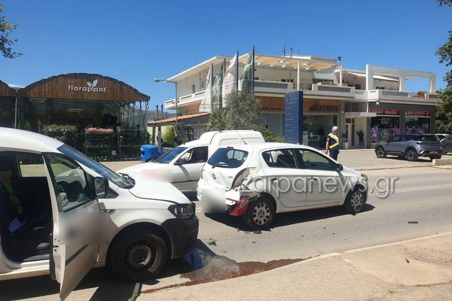 Καραμπόλα με τρία οχήματα στη λεωφόρο Σούδας