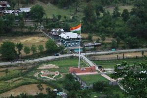 Πακιστάν: Δοκιμή βαλλιστικού πυραύλου, ενώ κλιμακώνεται η ένταση στα σύνορα με την Ινδία