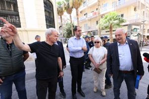 Αυτοψία στα «πληγωμένα» κτίρια του Ηρακλείου από τον Γ. Κεφαλογιάννη