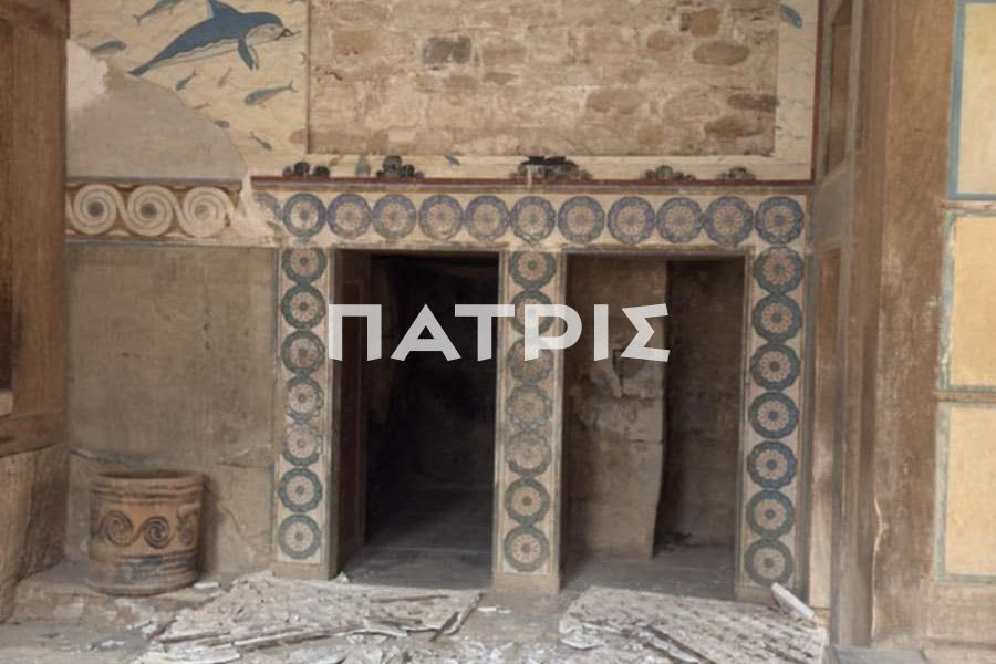 Κνωσός: Τι απαντά το υπουργείο Πολιτισμού για την κατάρρευση της τοιχογραφίας με τα δελφίνια