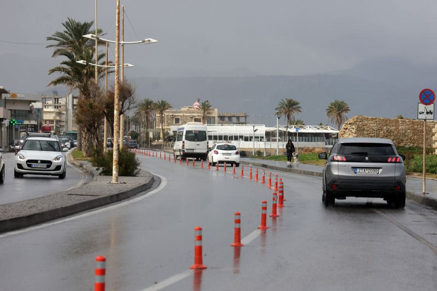 Κολωνάκια στην 62 Μαρτύρων – Πού αλλού σχεδιάζεται η τοποθέτηση τους