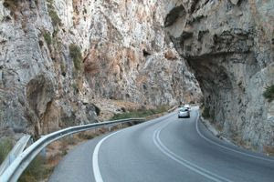 Κατολίσθηση στο Κουρταλιώτικο Φαράγγι εξαιτίας της ισχυρής βροxόπτωσης