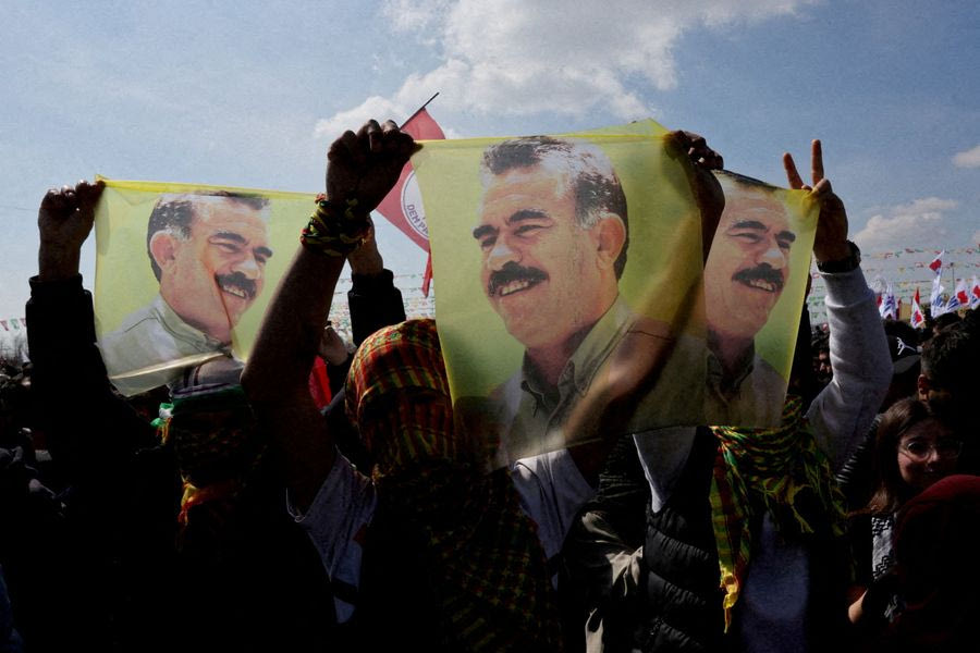 Κομισιόν: «Η διάλυση του PKK είναι ευκαιρία για την ειρηνική επίλυση του κουρδικού ζητήματος»