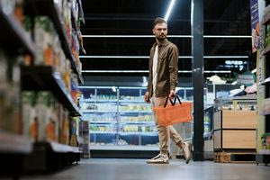 Λιανεμπόριο: Στροφή στα convenience stores και νέες ισορροπίες στη μικρή λιανική