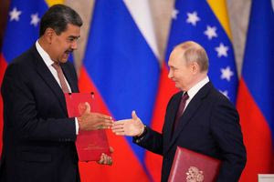 Ρωσία-Βενεζουέλα: Υπέγραψαν συμφωνία στρατηγικής εταιρικής σχέσης
