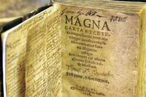 Μάγκνα Κάρτα: Σπάνιο αντίγραφο του 1300 εντοπίστηκε τυχαία στο Χάρβαρντ