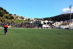 Ο Ερμής Ζωνιανών διαψεύδει ότι οπαδός έβγαλε όπλο πριν το ματς με τη Δόξα Βύρωνα