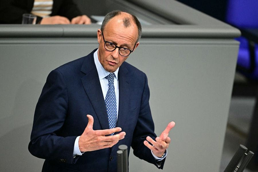Γερμανία: Καγκελάριος με την δεύτερη ψηφοφορία ο Φρίντριχ Μερτς