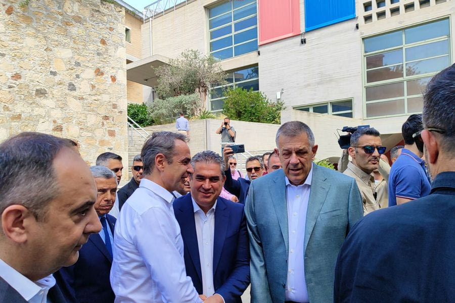 Στο πολιτιστικό κέντρο ο Κυριάκος Μητσοτάκης για τον ΒΟΑΚ – Δείτε Live την εκδήλωση