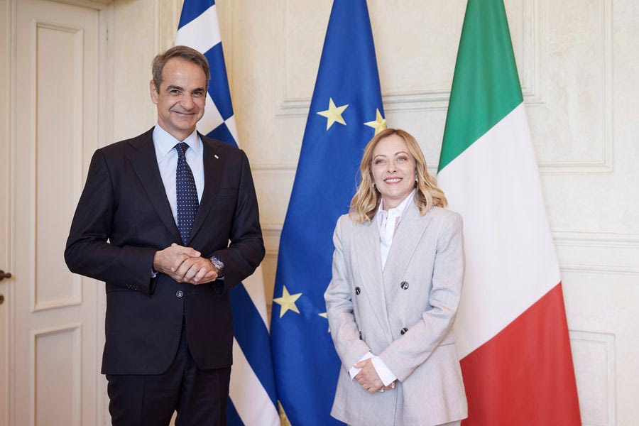 Μητσοτάκης: «Η Ιταλία επενδύει 360 εκατ. στον ΟΣΕ»