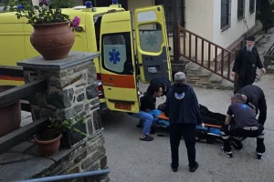 Μοναχοί της Μονής Εσφιγμένου στο Άγιο Όρος καταγγέλλουν επίθεση με γροθιές από ρασοφόρους