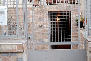 Με χτυπήματα στο πρόσωπο εντοπίστηκε νεκρή η 48χρονη στη Νέα Χαλκηδόνα