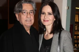 Νίκος Γαλανός: Συγκλονισμένη η Κάτια Δανδουλάκη με το θάνατό του – «Δεν υπάρχουν λόγια…»