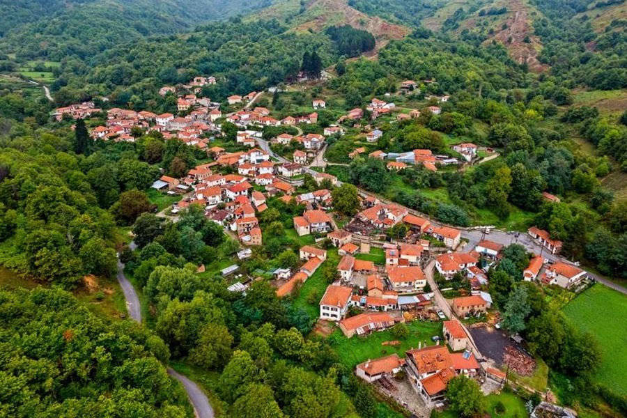 Πάγωμα του ΠΔ για τους οικισμούς ζητά η ΚΕΔΕ