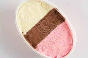 Λιωμένο παγωτό: Ξαναμπαίνει στην κατάψυξη;