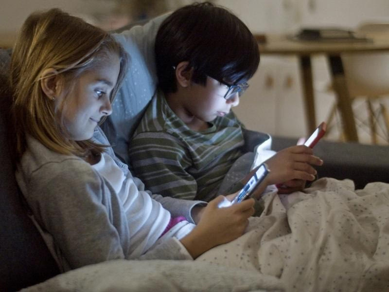 Πόσο επιβλαβής είναι η χρήση smartphone για το παιδί μου; Τι μπορεί να αποδείξει η έρευνα