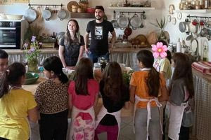 Τα παιδιά έμαθαν για τα κρητικά βότανα και μαγείρεψαν με αυτά